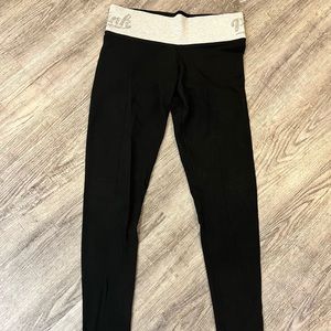 PINK Victoria’s Secret leggings - size small.
